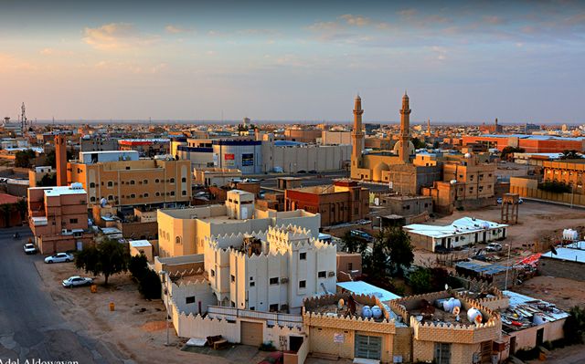 اين تقع الرس